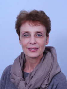 Mirjam Baruch, lactatiekundige, docent babymassage en draagdoekconsulent in Amsterdam en omgeving